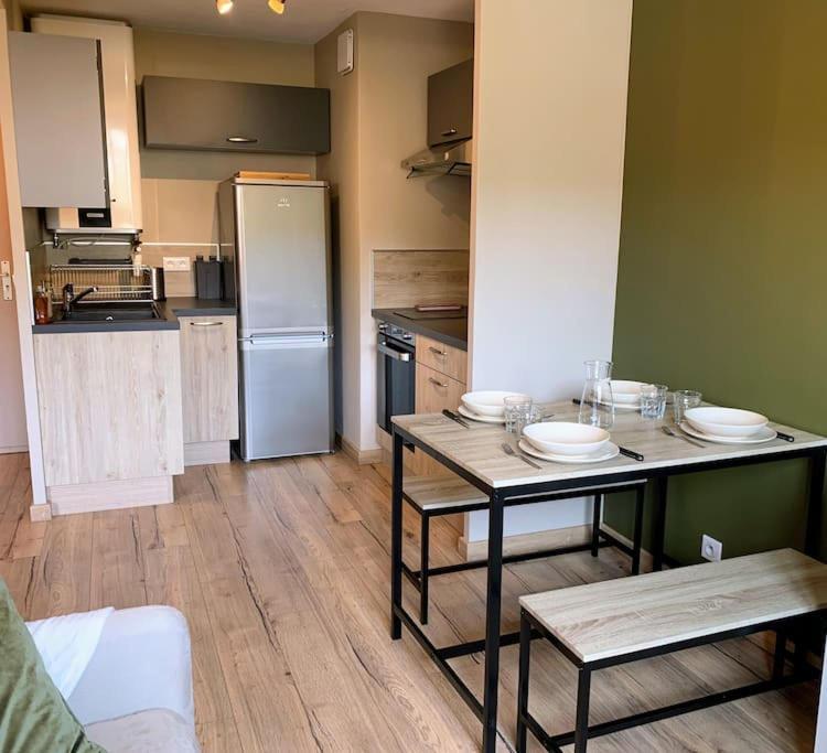 Appartement Cosy Proche Centre Draguignan Buitenkant foto